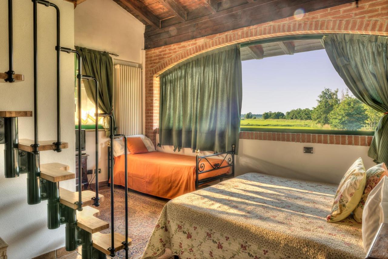 Agriturismo Maiocchi Villa Borgarello Bagian luar foto