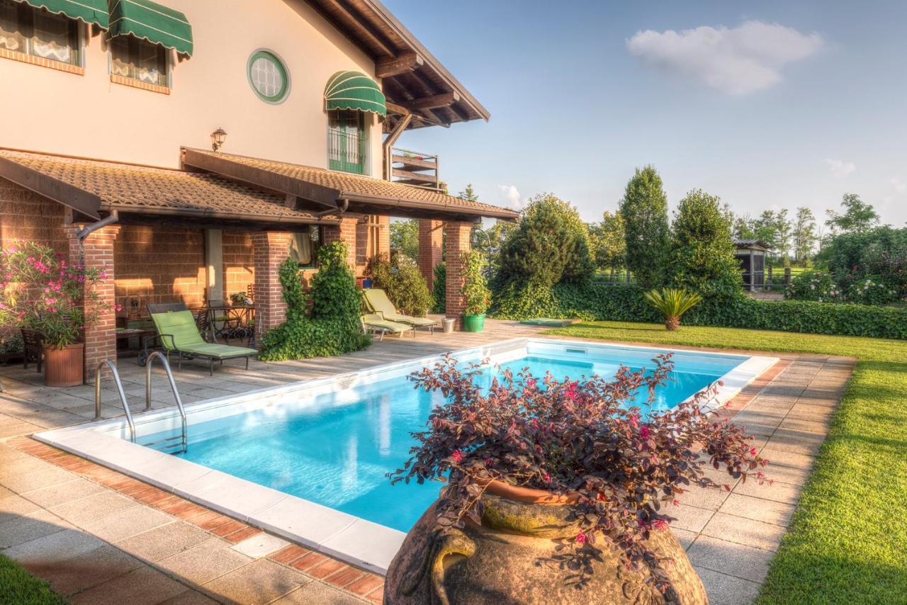 Agriturismo Maiocchi Villa Borgarello Bagian luar foto