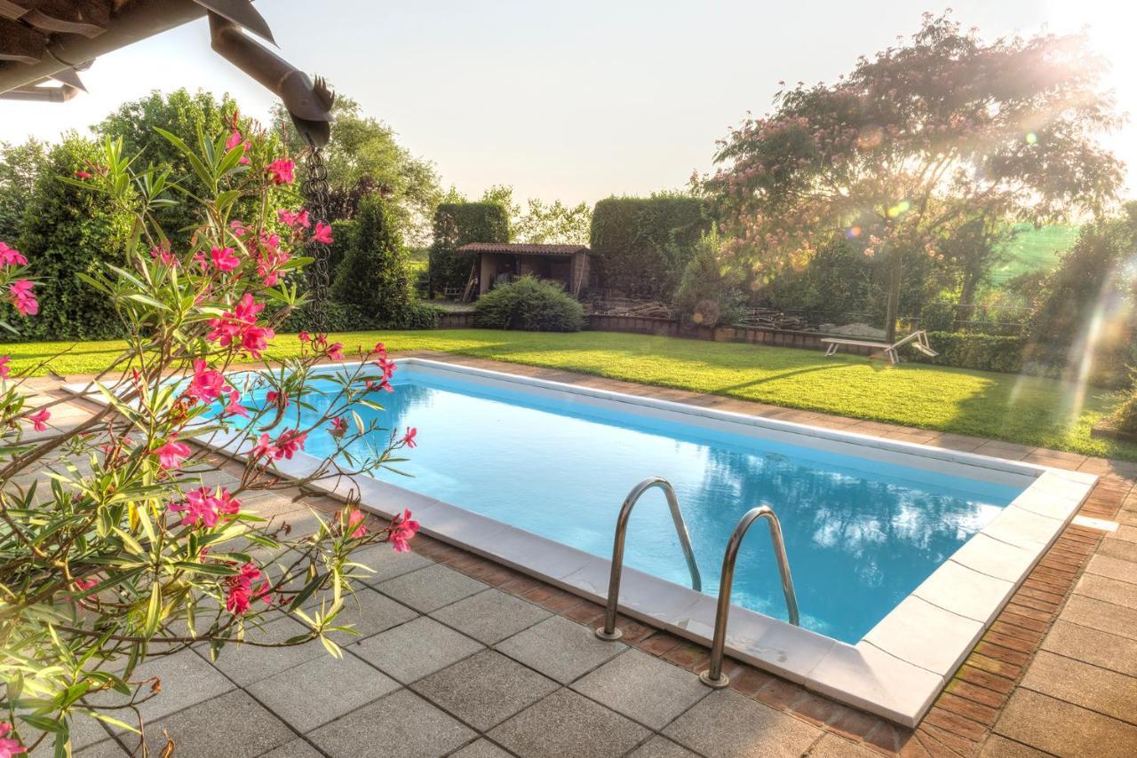 Agriturismo Maiocchi Villa Borgarello Bagian luar foto